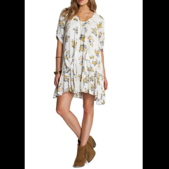 Amana Floral Boho Tiered Mini Babydoll Dress in White/Yellow/Blue Print Size L - Picture 2 of 15